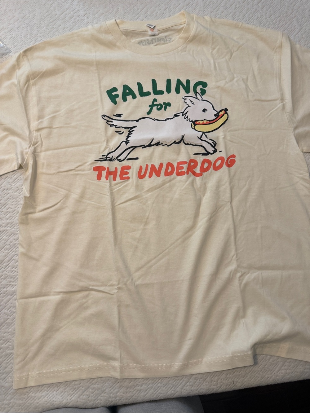 Simons Sits Cream falling for the underdog T-shirt M New